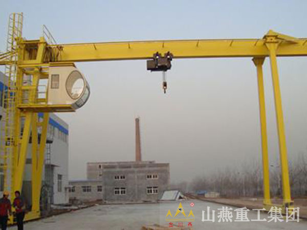 龍門(mén)起重機(jī)有哪些類(lèi)型？主要用途和特征是什么？